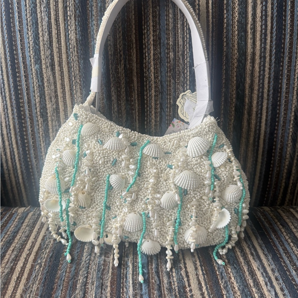 🐚 Handcrafted Beaded Shell Shoulder Bag – NWT – Made in India 🐚 - Picture 5 of 6